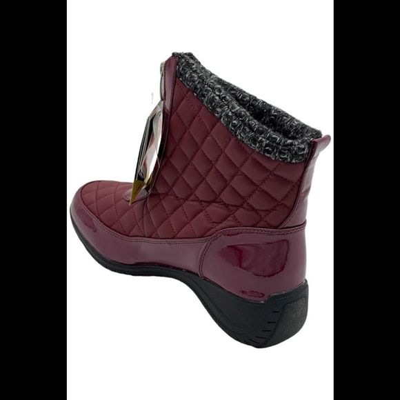 Khombu Waterproof Front-Zip Winter Boots Megan Burgundy - Wide - Picture 3 of 3